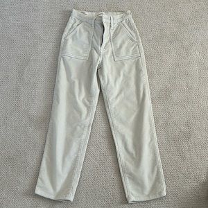 Women’s Universal Thread vintage straight corduroys- size 0/25R